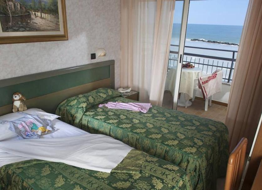 Quarto Foto