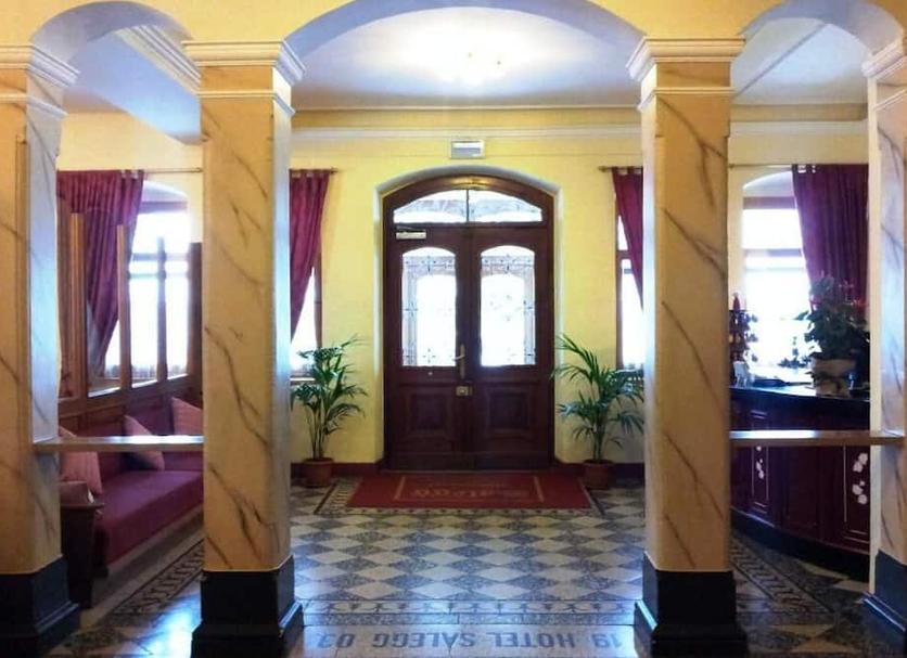 Hall Foto