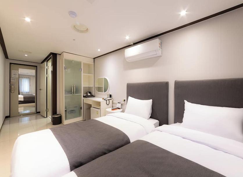 Quarto Foto