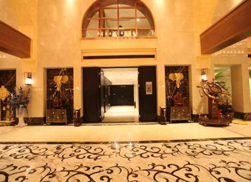 Hall Foto