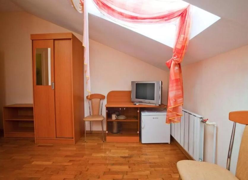 Comodidade do quarto Foto