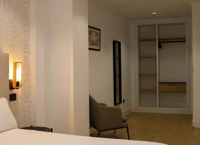 Comodidade do quarto Foto