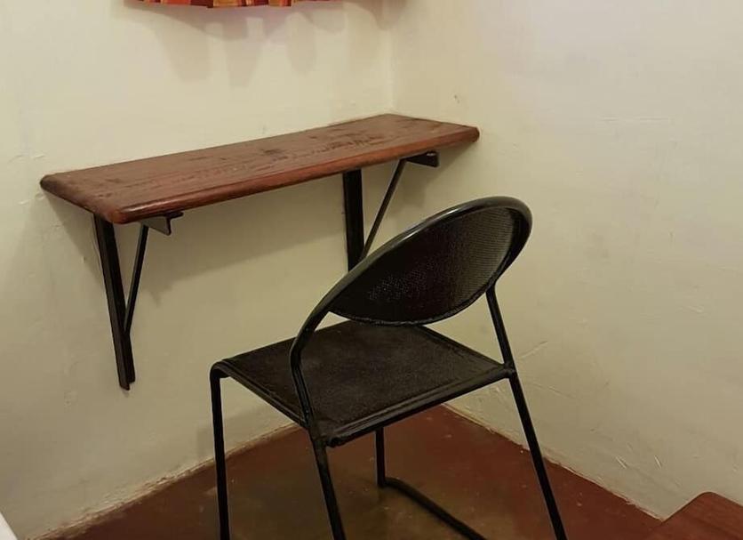 Comodidade do quarto Foto