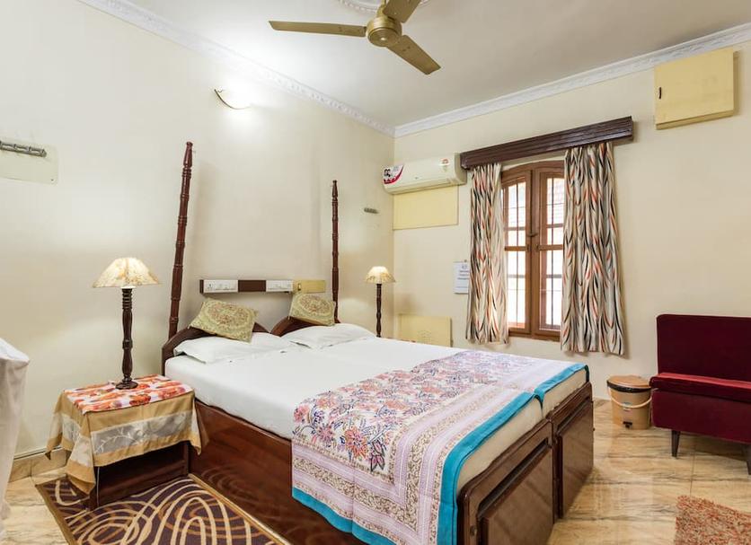 Quarto Foto