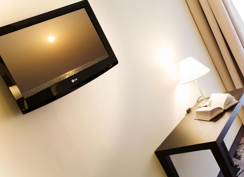 Comodidade do quarto Foto