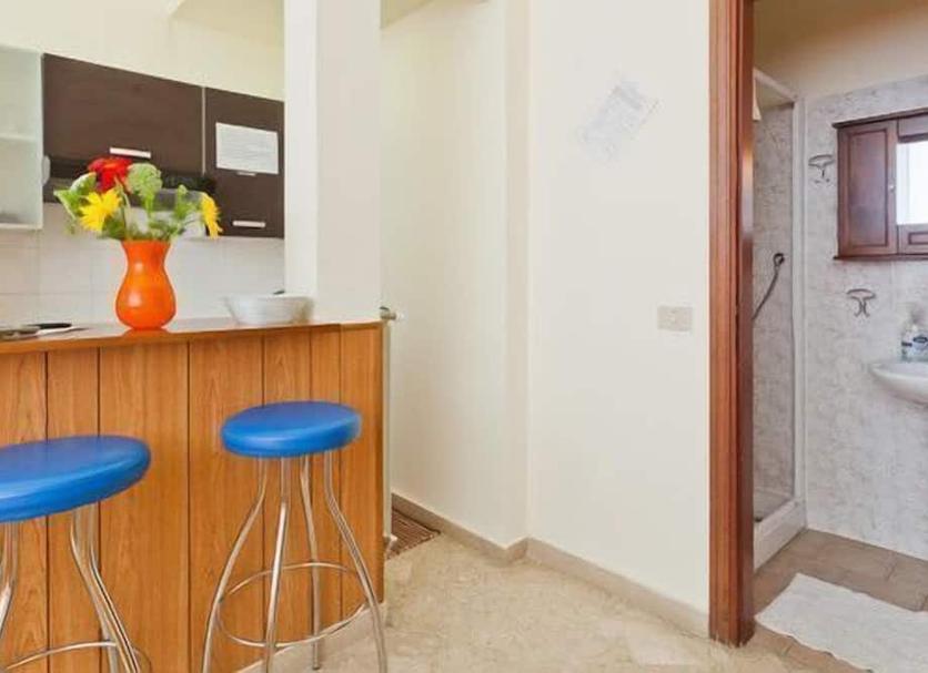 Comodidade do quarto Foto
