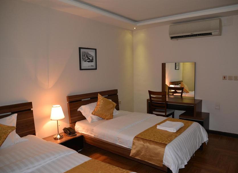 Quarto Foto