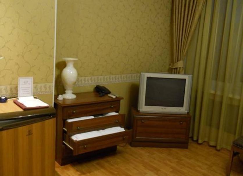 Comodidade do quarto Foto