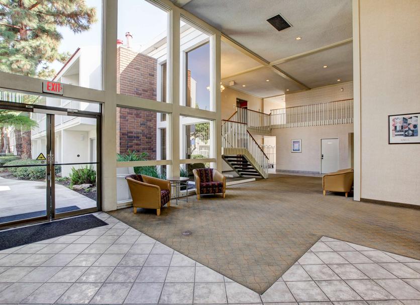 Hall Foto