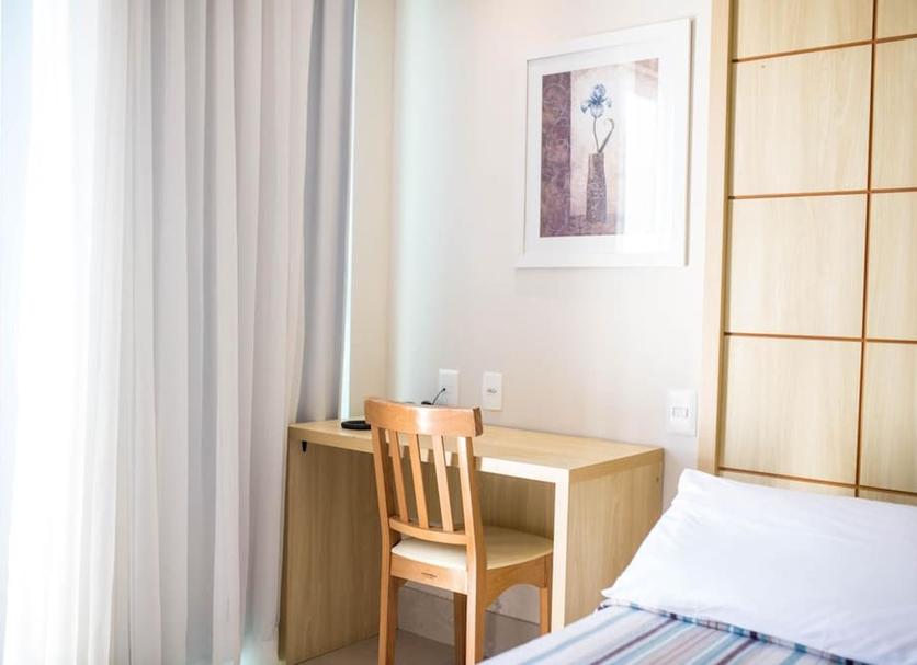 Comodidade do quarto Foto