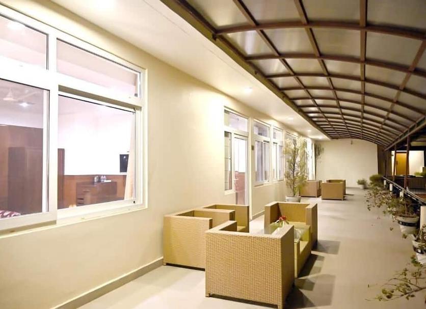 Hall Foto