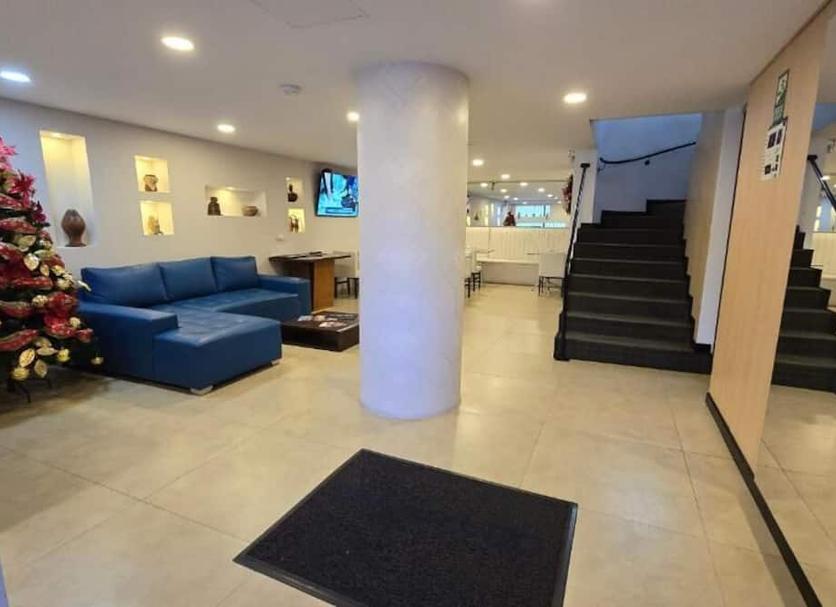 Hall Foto