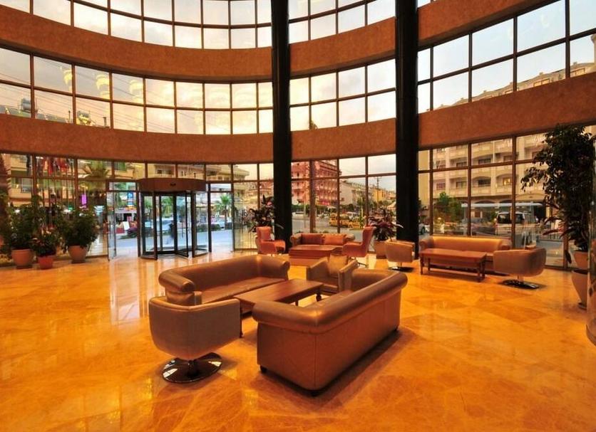Hall Foto