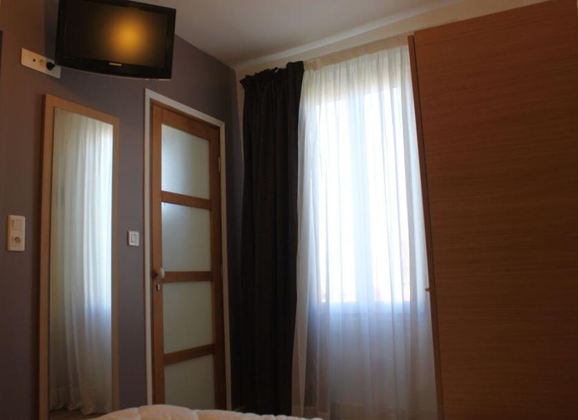 Comodidade do quarto Foto