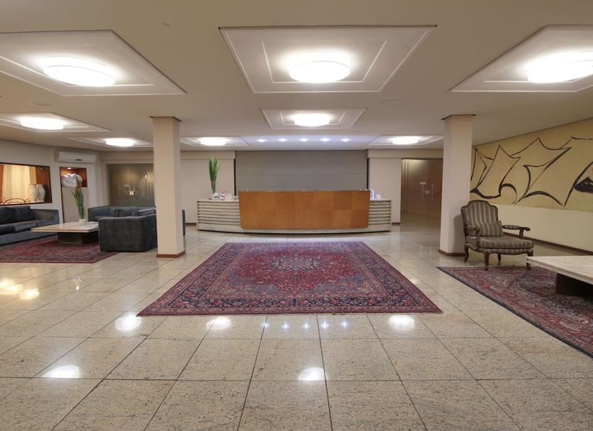 Hall Foto