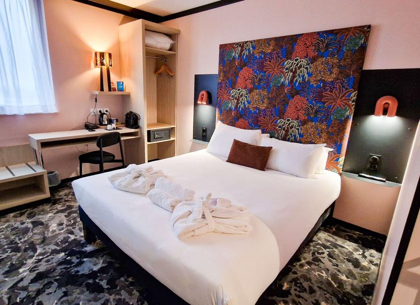 Quarto Foto