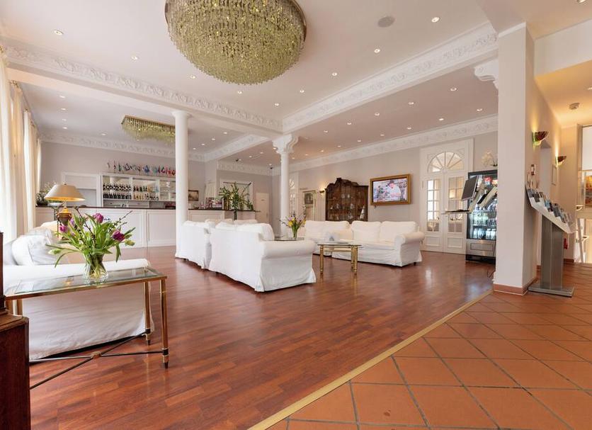 Hall Foto