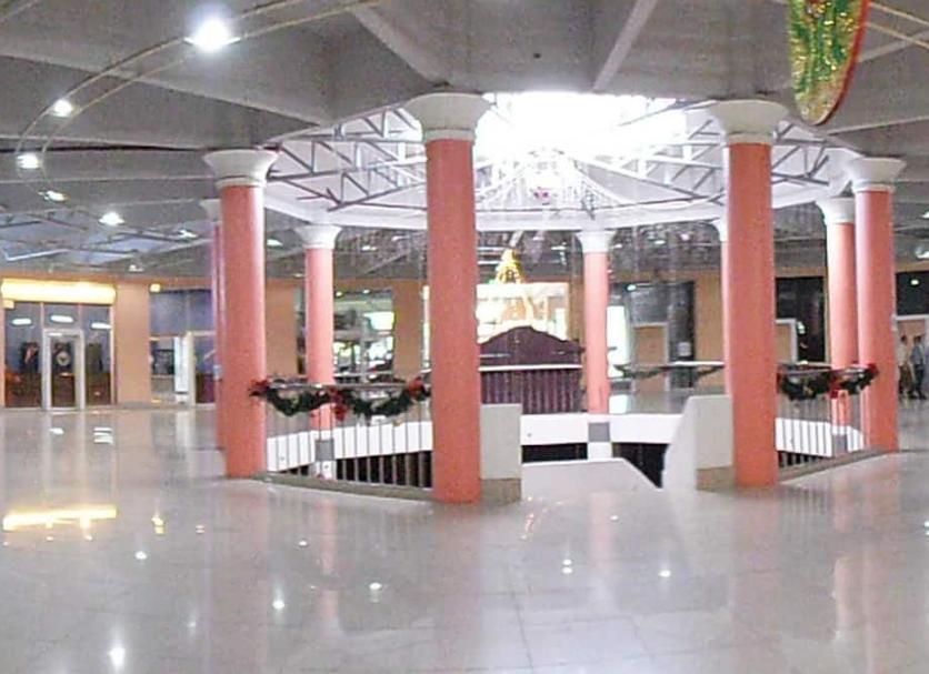 Hall Foto