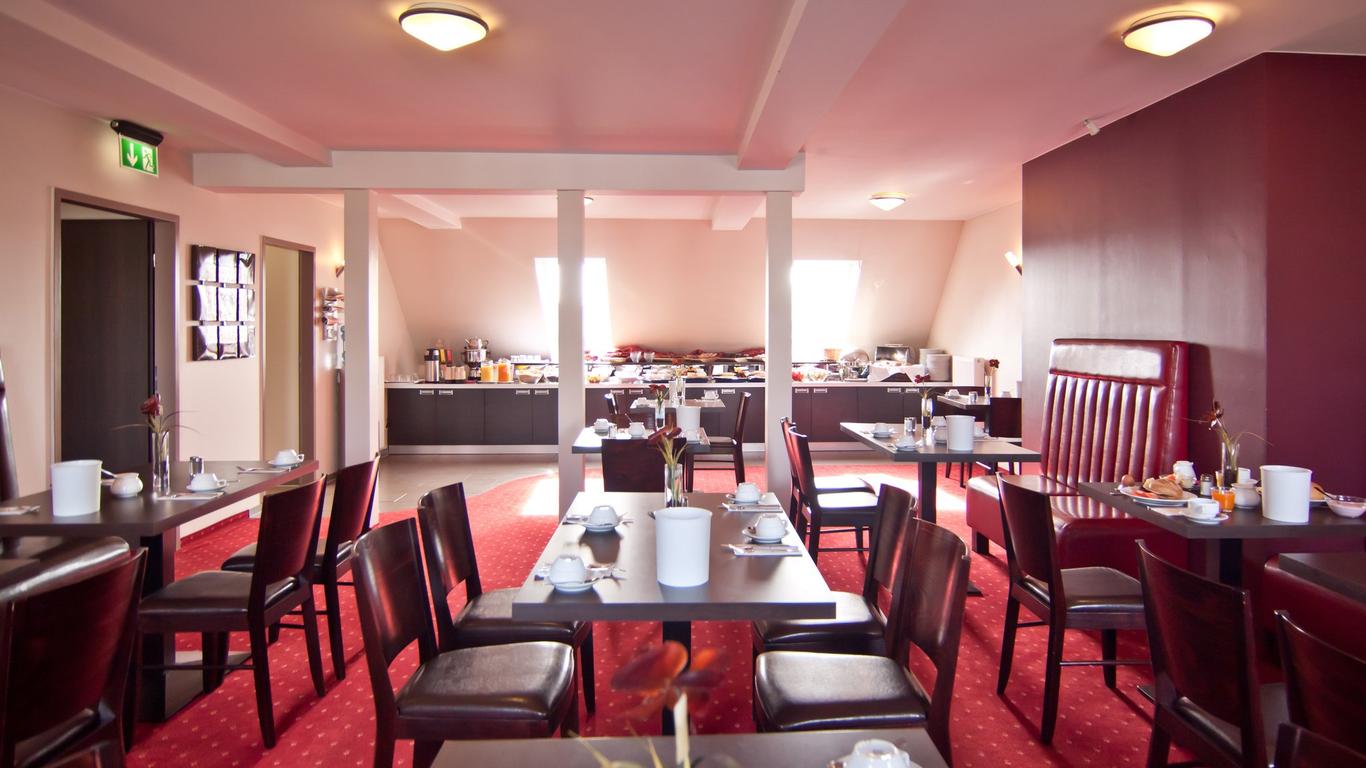 Hotel Savoy