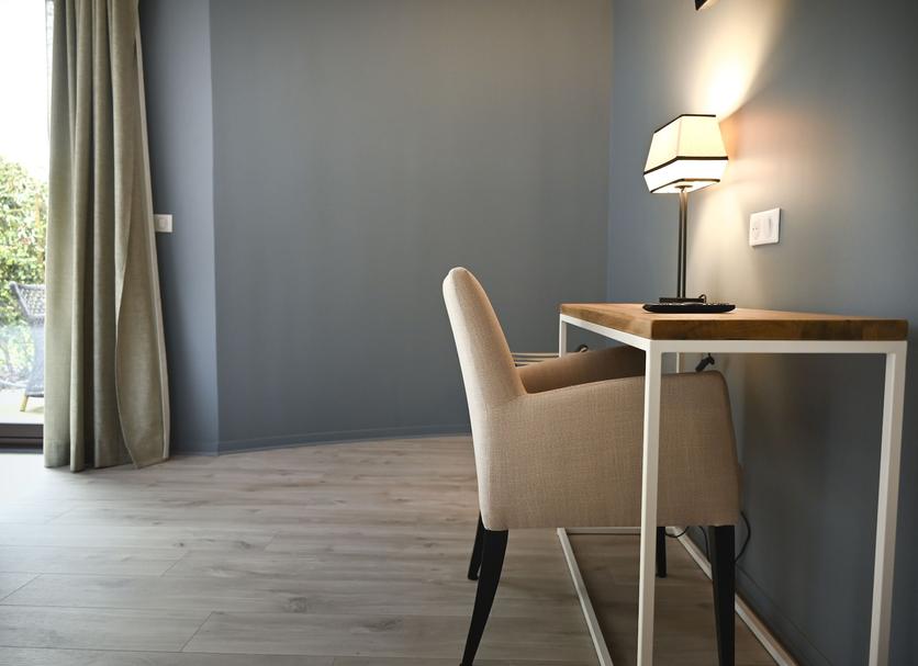 Comodidade do quarto Foto