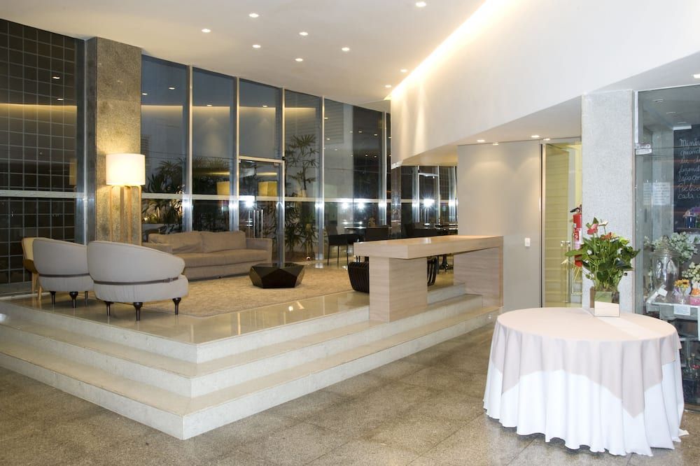 Hall Foto