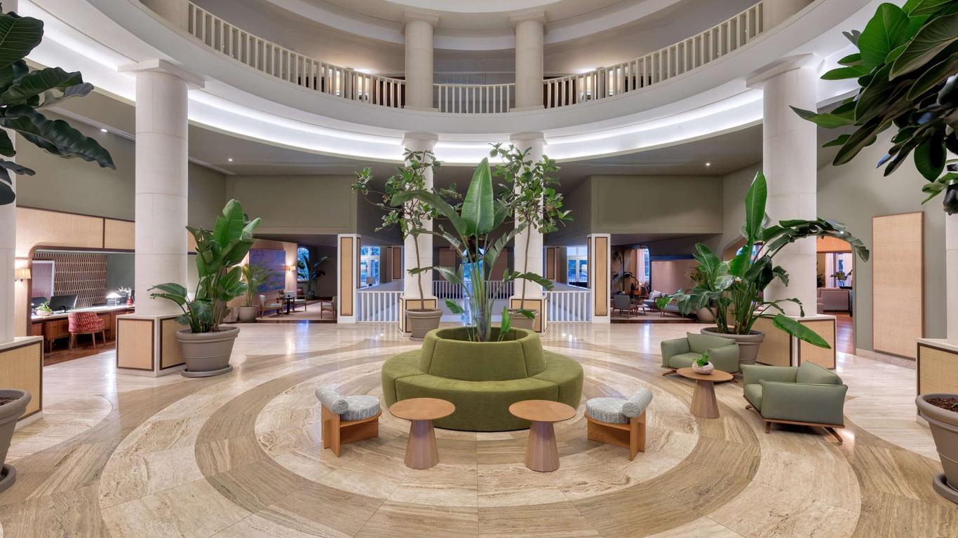 The Lake Spa Resort