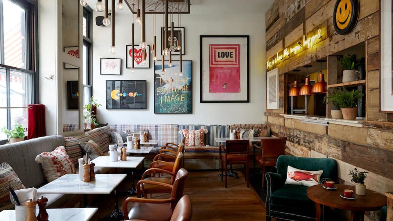 Artist Residence London