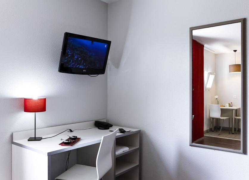 Comodidade do quarto Foto