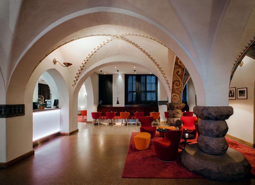 Hall Foto