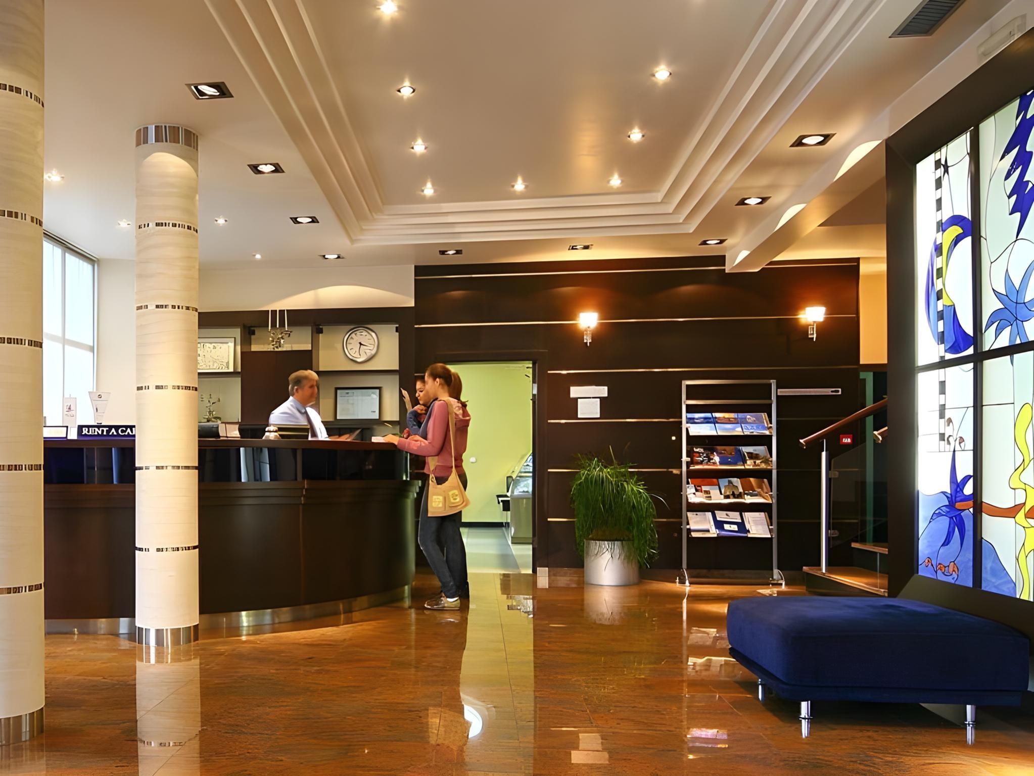 Hall