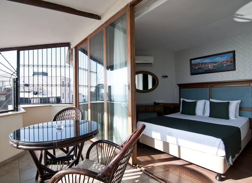 Quarto Foto