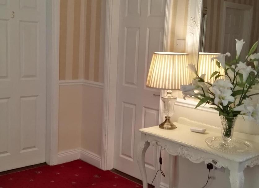 Comodidade do quarto Foto