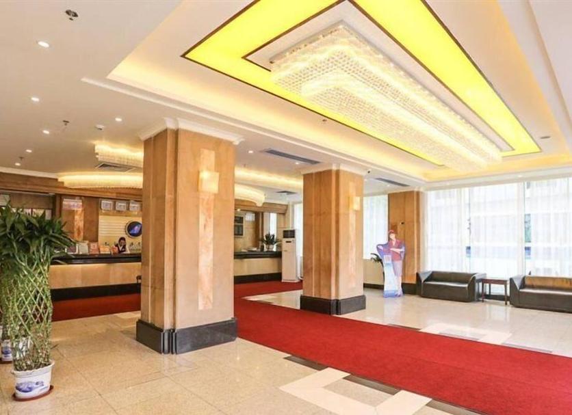 Hall Foto
