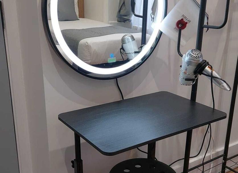 Comodidade do quarto Foto