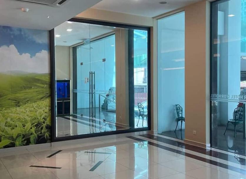 Hall Foto