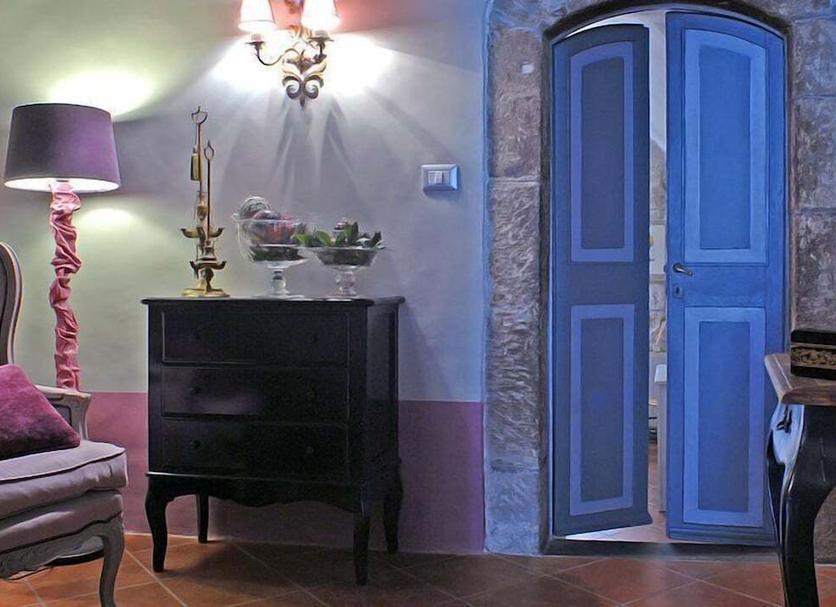 Comodidade do quarto Foto