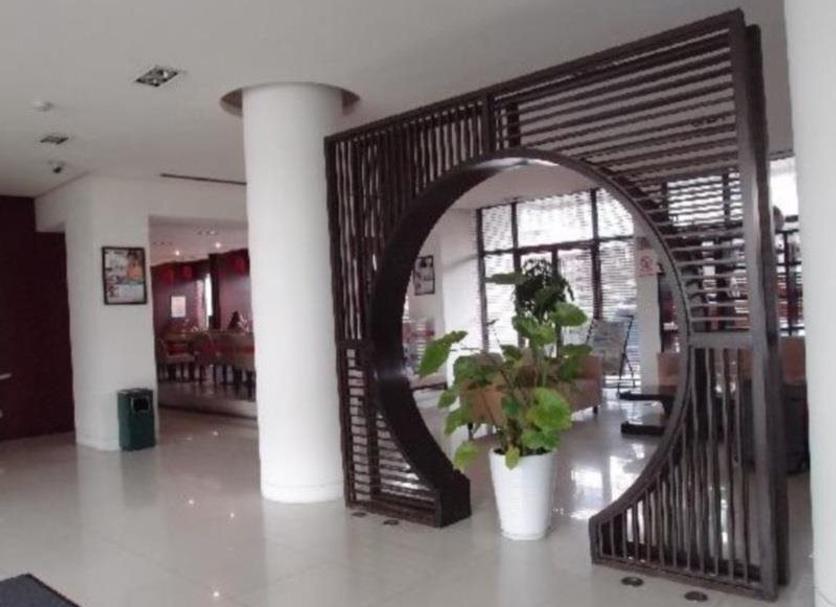 Hall Foto