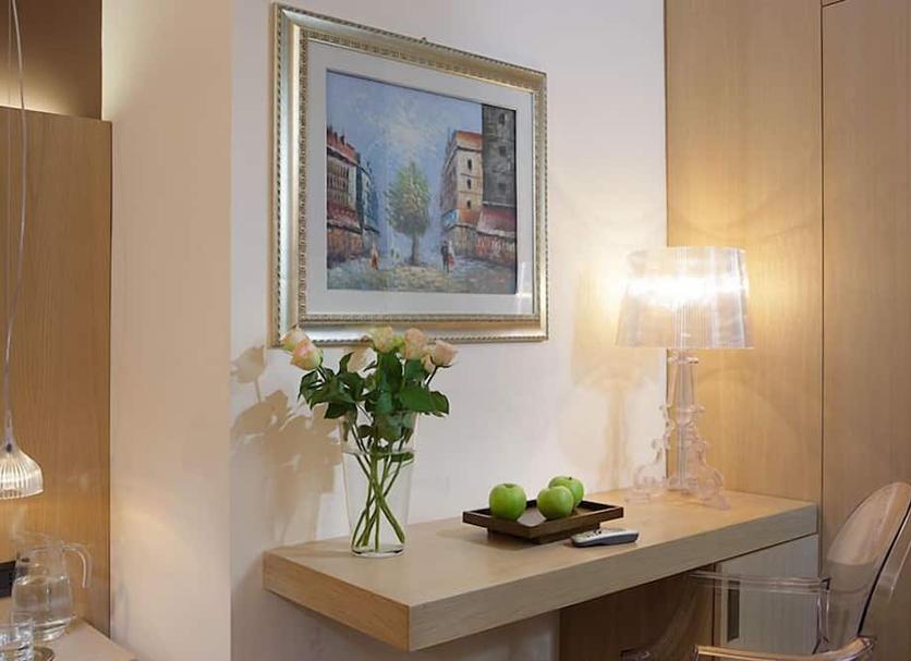 Comodidade do quarto Foto