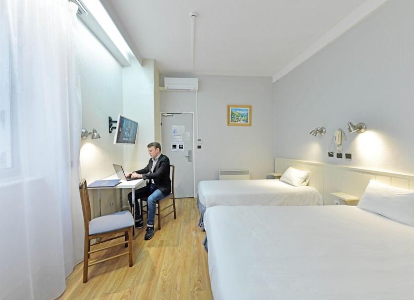 Quarto Foto