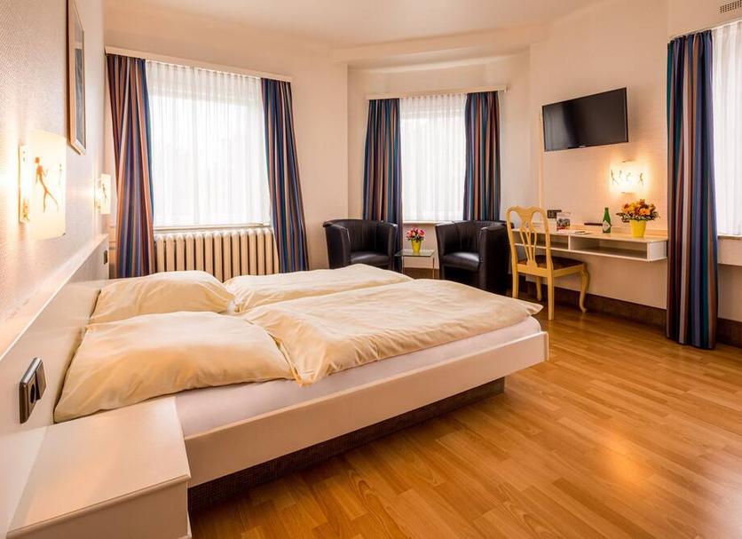Quarto Foto