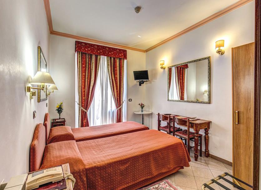 Quarto Foto