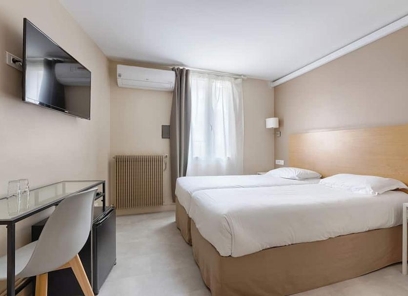 Quarto Foto