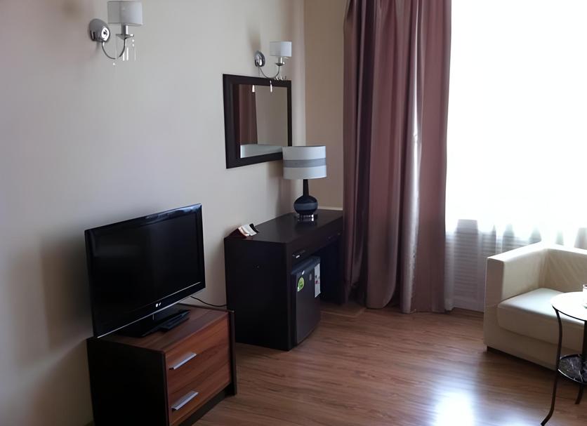 Comodidade do quarto Foto