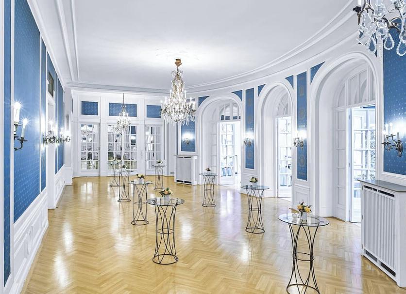 Hall Foto