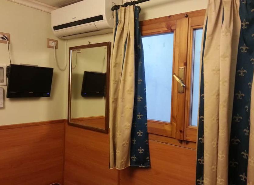 Comodidade do quarto Foto