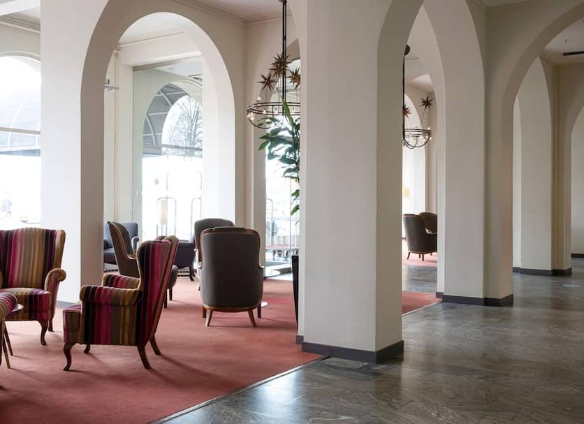 Hall Foto