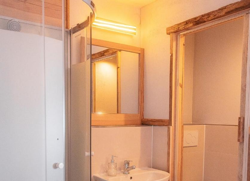 Comodidade do quarto Foto