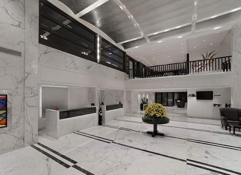 Hall Foto