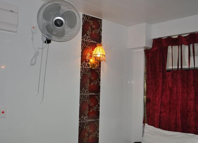 Comodidade do quarto Foto