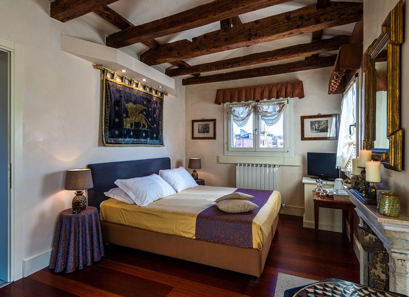 Quarto Foto